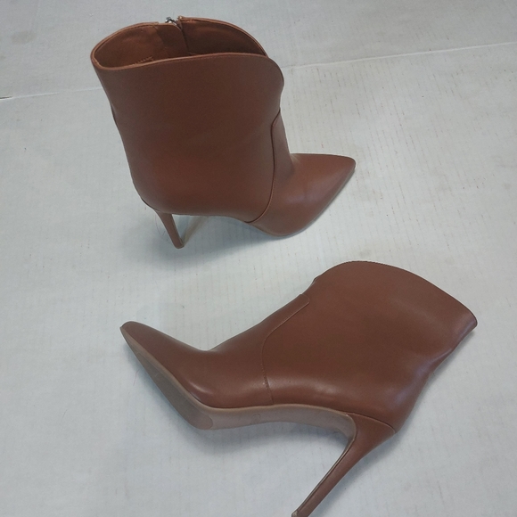 Nine West Brown Leather Slip-on Ankle Boots Size 10M - Picture 4 of 16